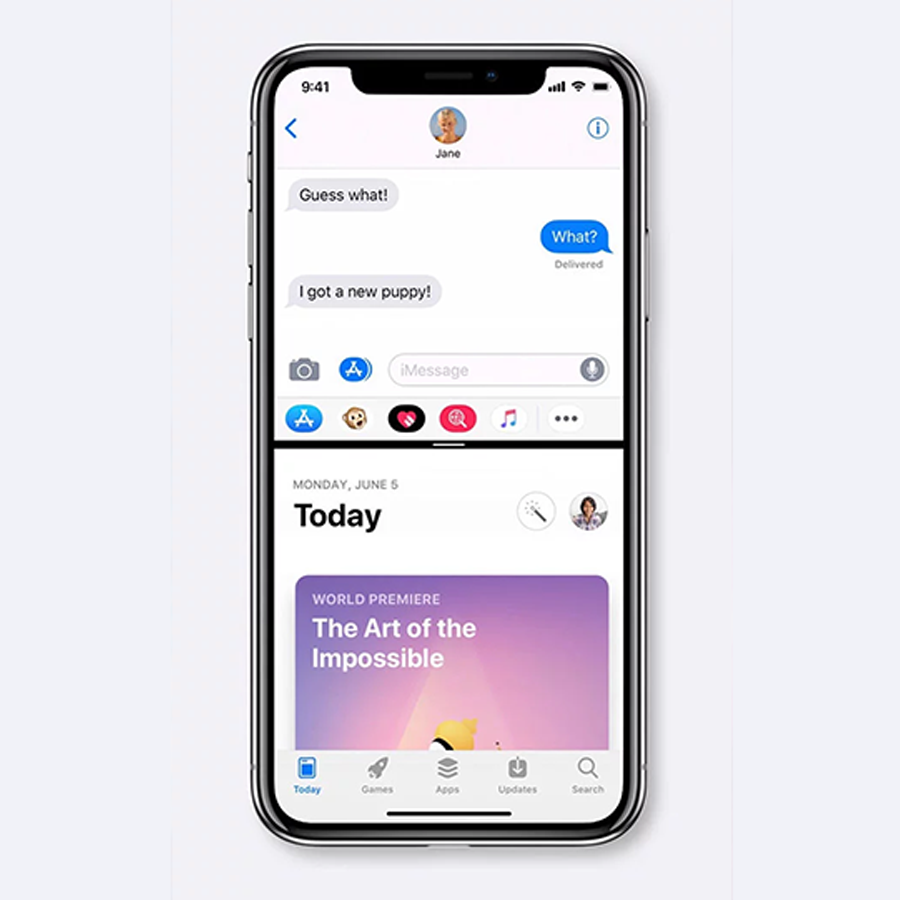 Презенатция Apple в Москве.png