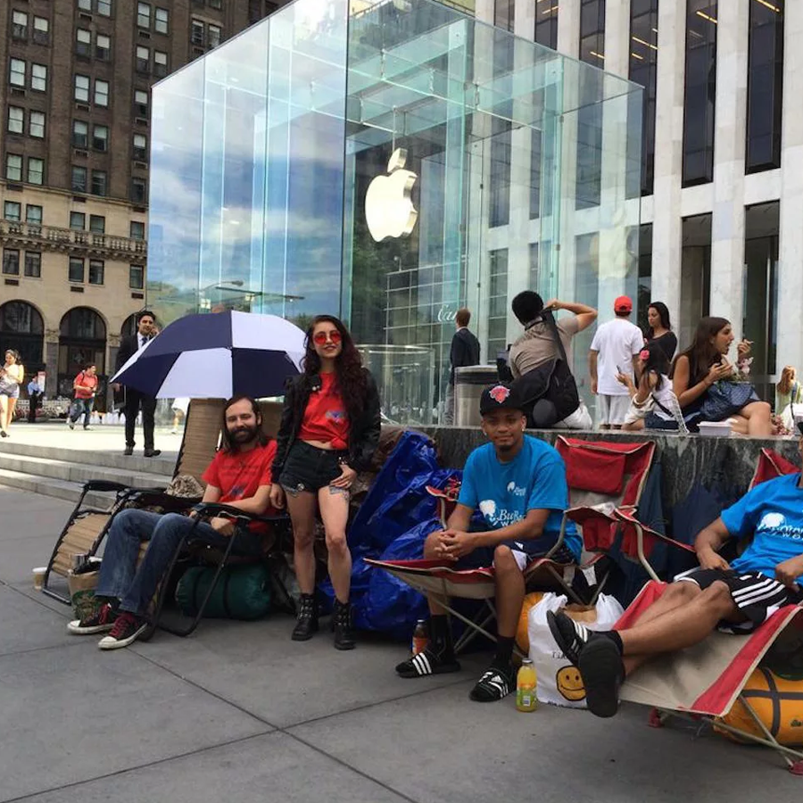 купить iphone 12 в Москве