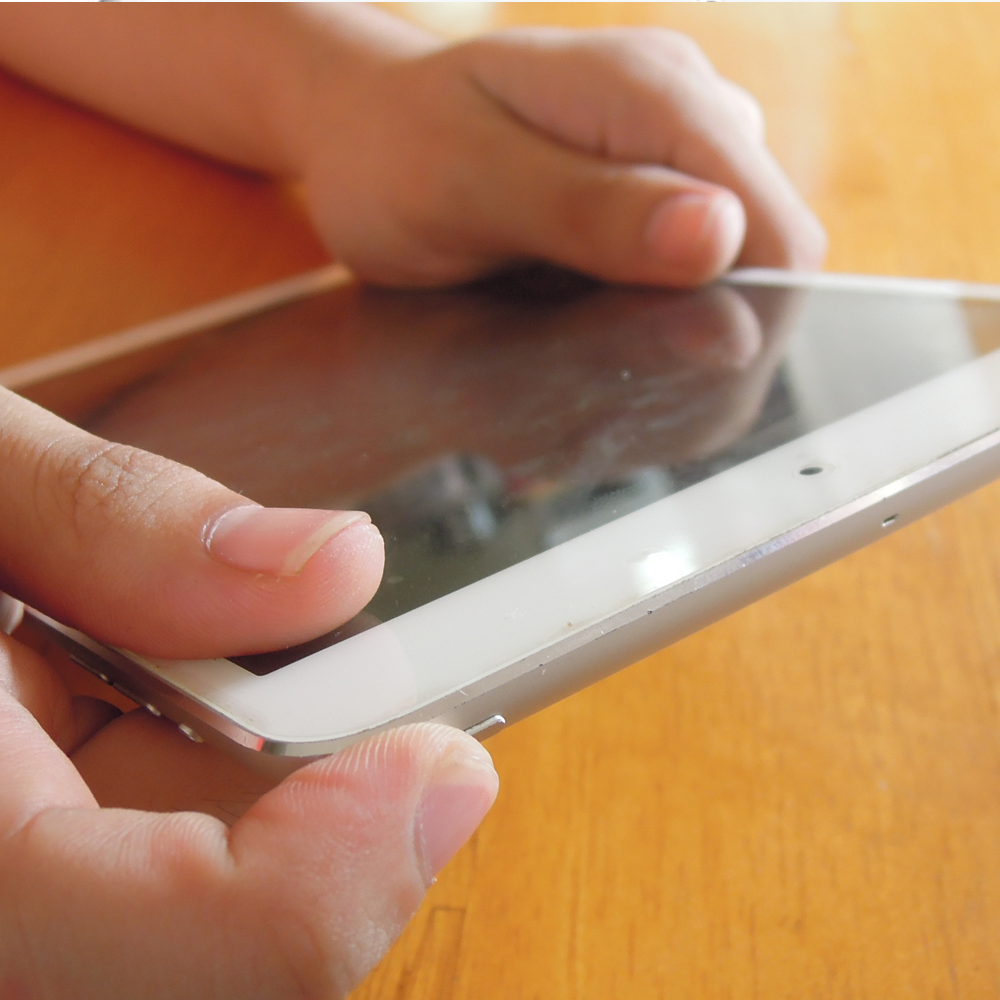 Как включить Айпад